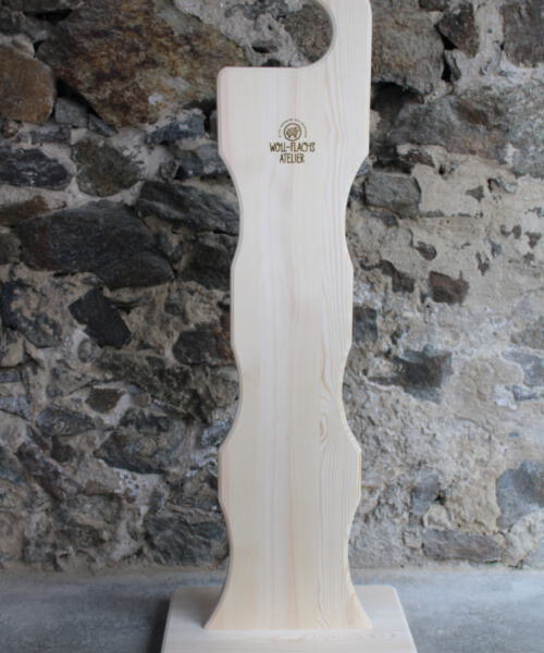 Flachs-Schwinge mit Schwingbeil